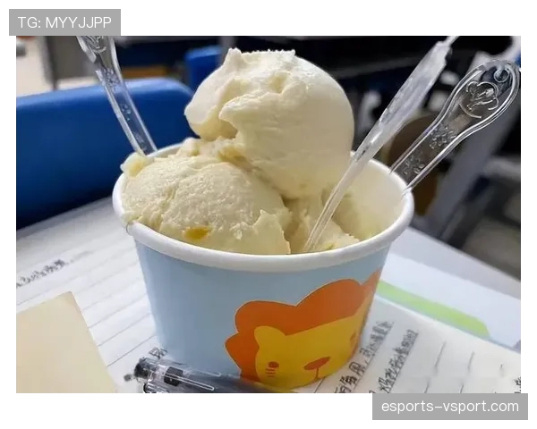 辛德hu家的冰箱里塞满蛋白粉，连冰淇淋都得绕道走